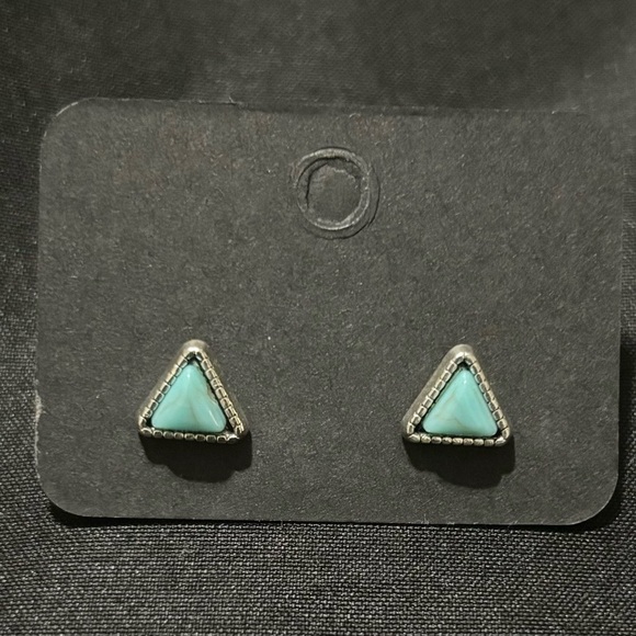 Jewelry - Earrings